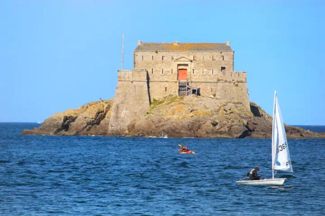Rosa*Studio *Belle Vue Mer*Dinard* Dış mekan fotoğraf